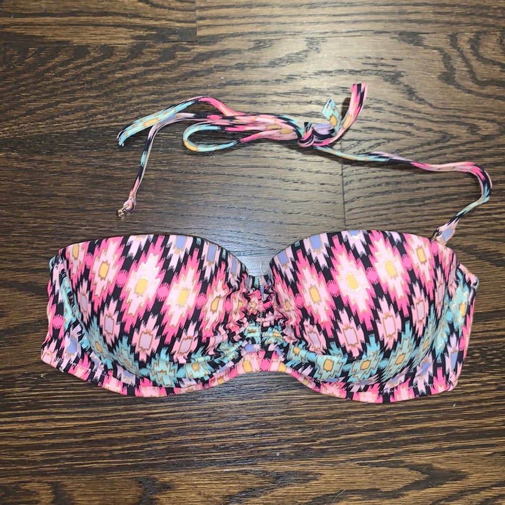 Victoria’s Secret Bikini Tol